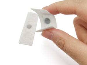 Etykiety RFID UHF do prania tekstyliów